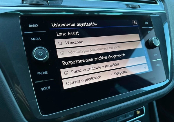 Volkswagen Tiguan cena 119000 przebieg: 32308, rok produkcji 2020 z Myszyniec małe 781
